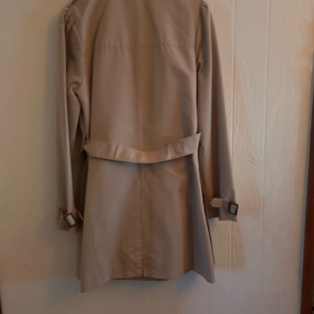 Classic Tan Women's Trench Coat